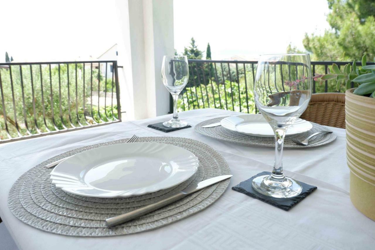 Apartment Ponos Krk Town Eksteriør billede
